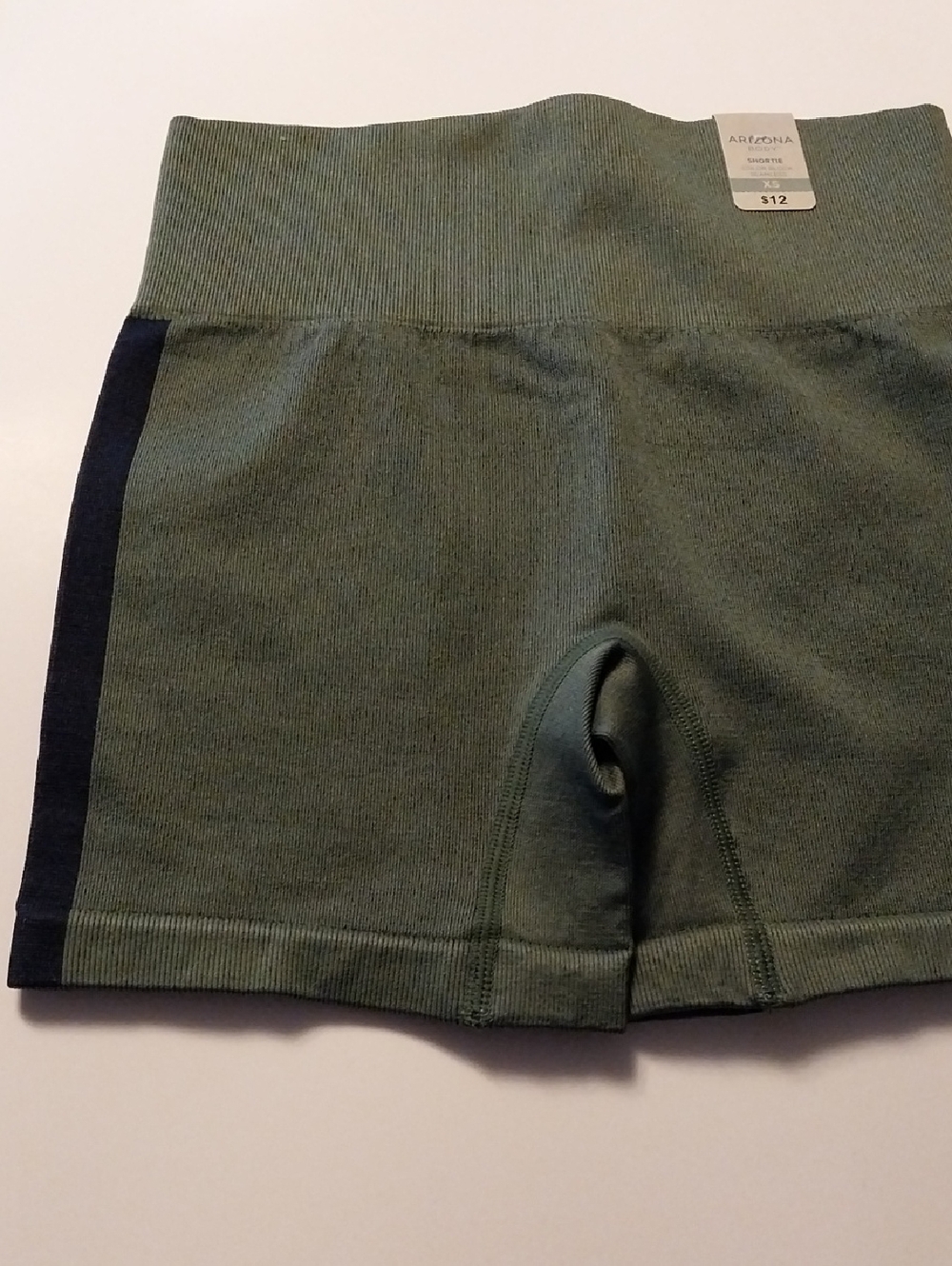 Arizona Ladies Seamless Green Athletic Bike Shorts with Black Side Stripe